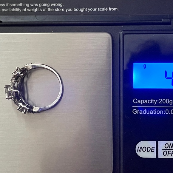 14k white gold moissanite ring size 7 - Picture 4 of 11